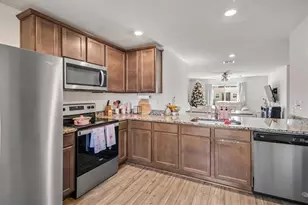 8 Pittwick Ln, Palm Coast, FL 32164 - Photo 6