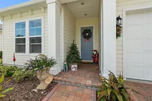 4 Jackson Blue Pl, Palm Coast, FL 32137 - Photo 2