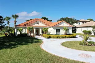 10 Heron Dr, Palm Coast, FL 32137 - Photo 2
