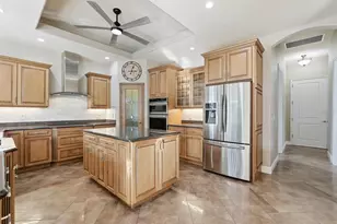 33 N Riverwalk Dr, Palm Coast, FL 32137 - Photo 4