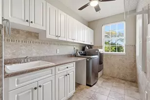 33 N Riverwalk Dr, Palm Coast, FL 32137 - Photo 18