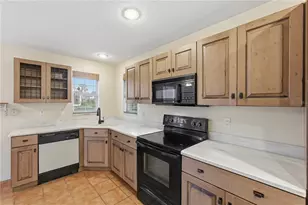 81 San Juan Dr, Palm Coast, FL 32137 - Photo 18