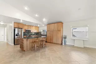 56 Ocean St, Palm Coast, FL 32137 - Photo 4