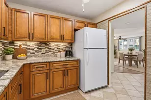 925 N Halifax Ave, Daytona Beach, FL 32118 - Photo 4