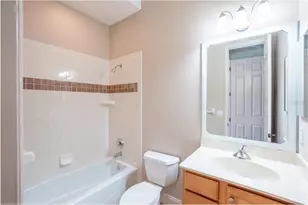 79 Southlake Dr, Palm Coast, FL 32137 - Photo 8