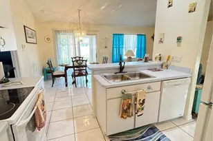 4 Fernon Ln, Palm Coast, FL 32137 - Photo 12