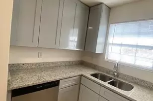 19 Woodston Ln, Palm Coast, FL 32164 - Photo 18