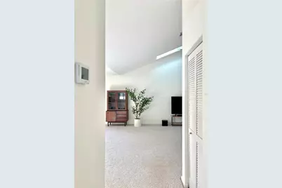 17 Fenwick Lane, Palm Coast, FL 32137 - Photo 8