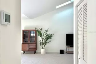 17 Fenwick Ln, Palm Coast, FL 32137 - Photo 8