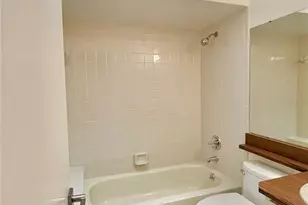 17 Fenwick Ln, Palm Coast, FL 32137 - Photo 12