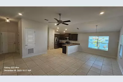 11 Birchtree Way, Palm Coast, FL 32137 - Photo 4