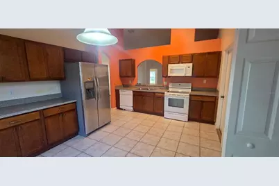 38 Bunker View Drive, Palm Coast, FL 32137 - Photo 2