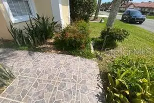 30 San Rafael Ct, Palm Coast, FL 32137 - Photo 2