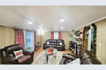 11455 SE Highway 464C, Ocklawaha, FL 32179 - Photo 14