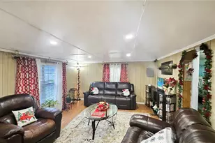 11455 SE Hwy 464C, Ocklawaha, FL 32179 - Photo 14