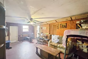 11455 SE Hwy 464C, Ocklawaha, FL 32179 - Photo 38