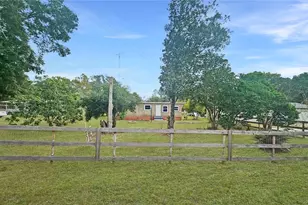 11455 SE Hwy 464C, Ocklawaha, FL 32179 - Photo 1