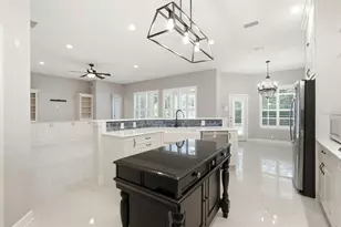 24 N Park Cir, Palm Coast, FL 32137 - Photo 20