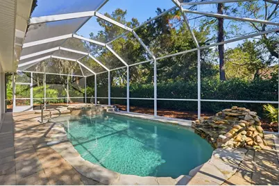 24 N Park Circle, Palm Coast, FL 32137 - Photo 2