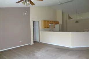 6 Buffalo Grove Dr, Palm Coast, FL 32137 - Photo 8