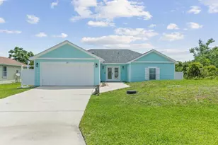 77 Aloha Cir, Saint Augustine, FL 32080 - Photo 2