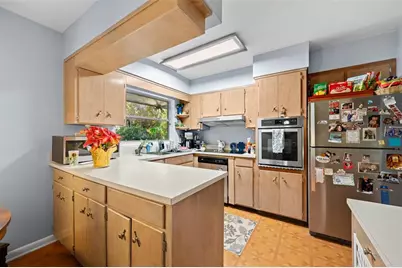 2238 NW 16th Avenue, Gainesville, FL 32605 - Photo 12