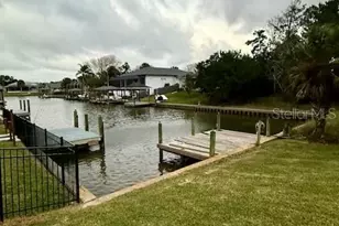 11 Crossview Ln, Palm Coast, FL 32137 - Photo 2