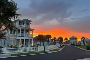 31 Beach Haven Pkwy, Palm Coast, FL 32137 - Photo 1