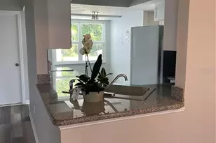 25 Fawn Ln, Palm Coast, FL 32137 - Photo 8