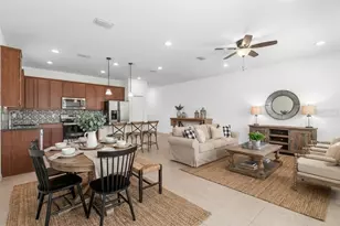 3 Oakleaf Way, Palm Coast, FL 32137 - Photo 2