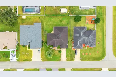 16 London Drive, Palm Coast, FL 32137 - Photo 2