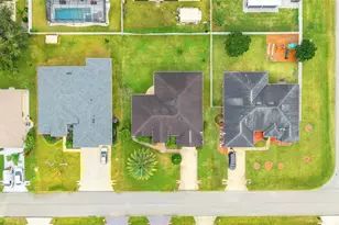 16 London Dr, Palm Coast, FL 32137 - Photo 2