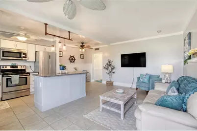 3013 N Halifax Avenue #B3, Daytona Beach, FL 32118 - Photo 4