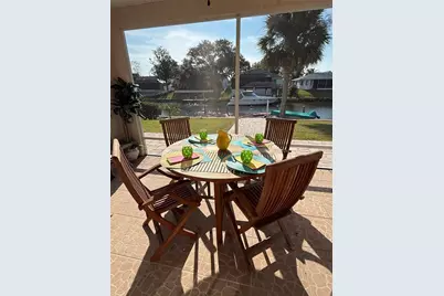 14 Cedarview Court, Palm Coast, FL 32137 - Photo 2