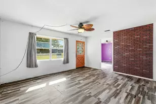 205 E Holly Dr, Orange City, FL 32763 - Photo 4