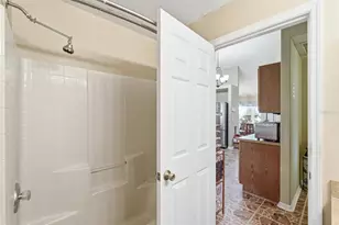 2450 Walkertown Ave, Deltona, FL 32725 - Photo 26