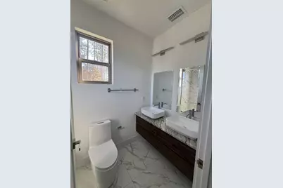 15 Regent Lane, Palm Coast, FL 32164 - Photo 4