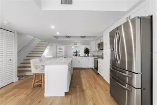 120 1st St E, Tierra Verde, FL 33715 - Photo 6