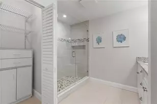 120 1st St E, Tierra Verde, FL 33715 - Photo 18