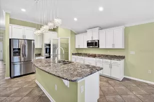 110 N Coopers Hawk Ct, Palm Coast, FL 32164 - Photo 2