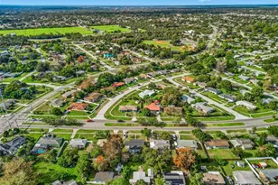 1532 Zinnia Dr, Deltona, FL 32725 - Photo 36