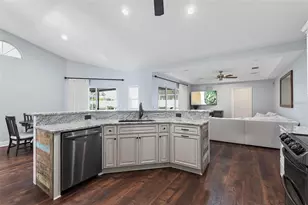 2 Wellesley Ln, Palm Coast, FL 32164 - Photo 16