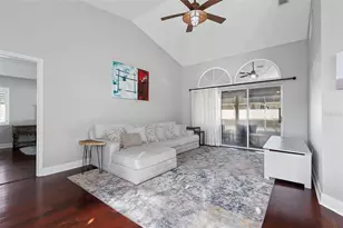 2 Wellesley Ln, Palm Coast, FL 32164 - Photo 8