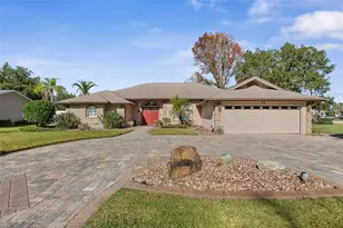 2 Wellesley Ln, Palm Coast, FL 32164 - Photo 2