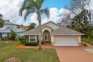 21 Comanche Ct, Palm Coast, FL 32137 - Photo 1