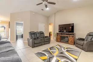 11 Robin Pl, Palm Coast, FL 32164 - Photo 14