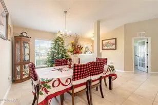 11 Robin Pl, Palm Coast, FL 32164 - Photo 4