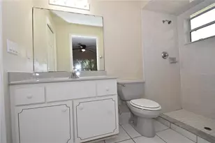 8 Regency Dr, Palm Coast, FL 32164 - Photo 22