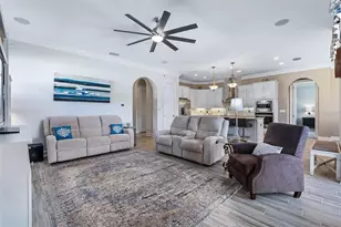 655 Southlake Dr, Ormond Beach, FL 32174 - Photo 12