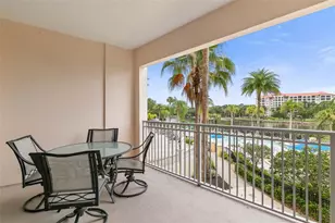 102 Yacht Harbor Dr, Palm Coast, FL 32137 - Photo 10